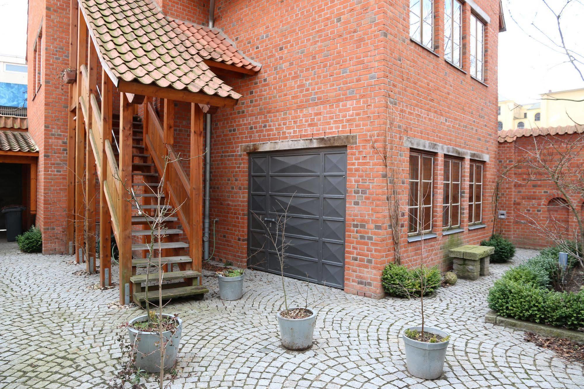 Gaestehaus Am Wasserturm Luneburg Exterior photo